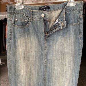 Daisy Fuentes Blue Denim Skirt